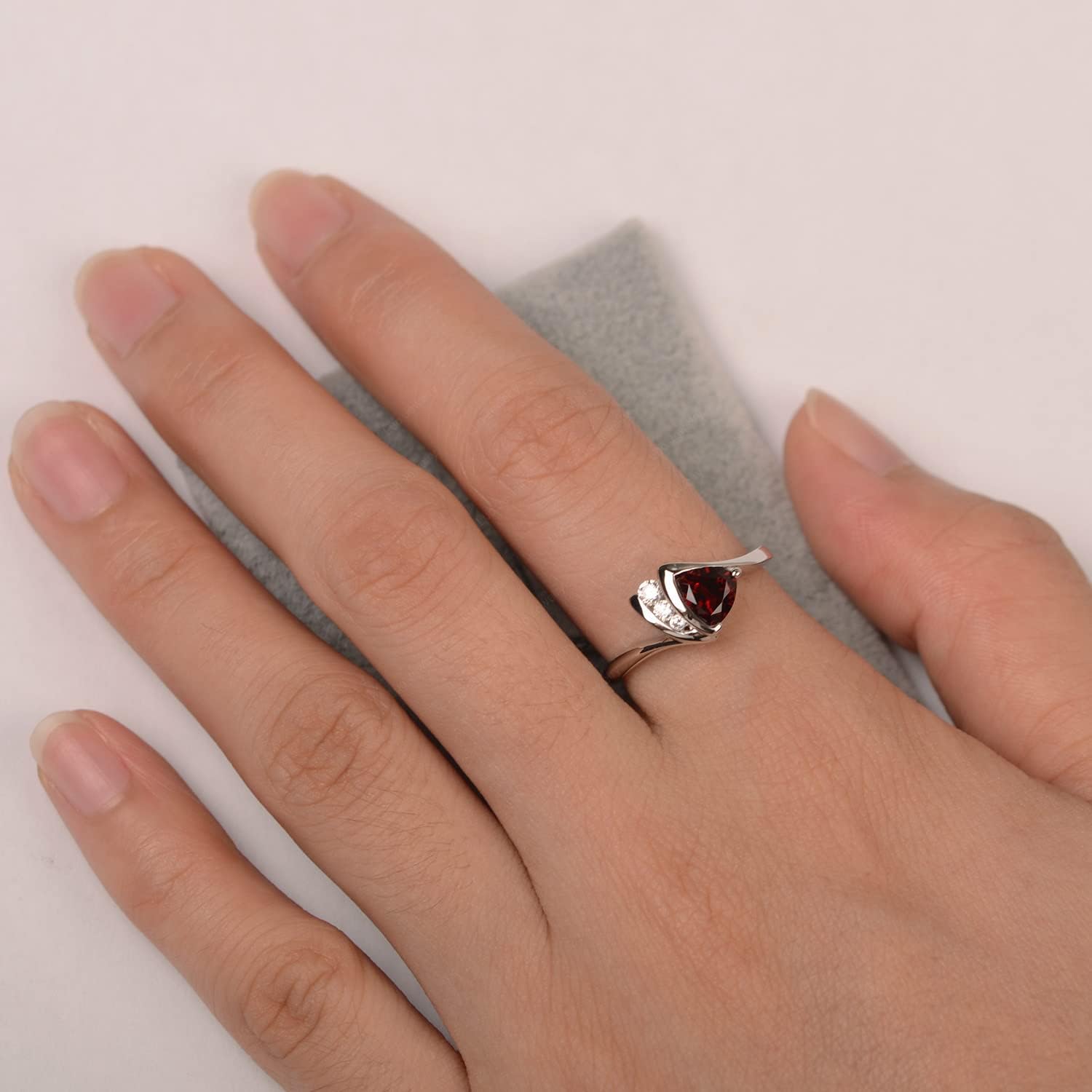 925 Sterling Silver 6MM Trillion Cut Birthstone Garnet Rings for Women, Gemstone Engagement Ring Jewelry Anniversary Wedding Promise for Lady Size 3-13