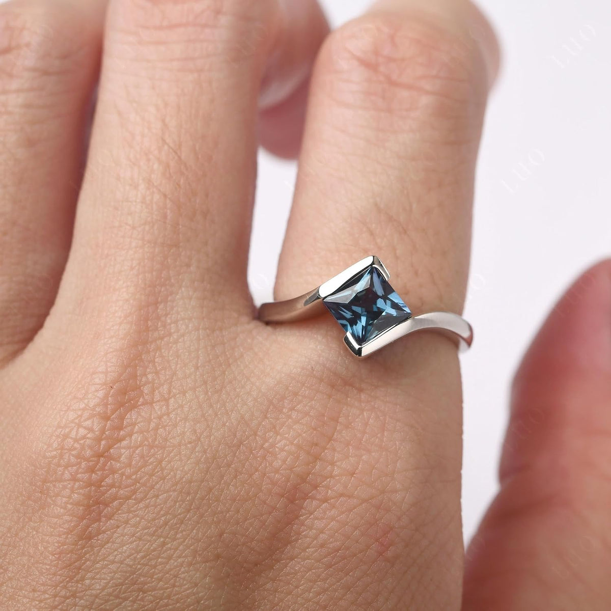 Topgemco Princess-Cut Bypass Promise Ring – Bezel-Set Solitaire in 925 Sterling Silver, Sizes 3–13