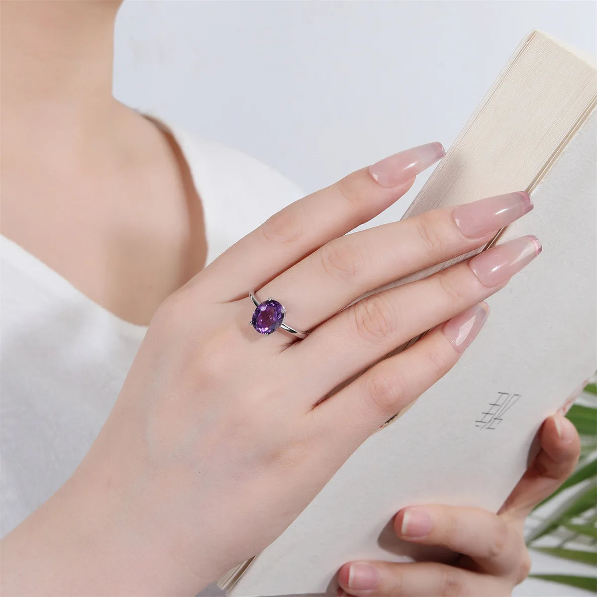 Classic Purple Amethyst Ring in 925 Sterling Silver