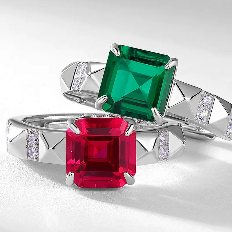 Princess-Cut Lab-Grown Emerald Ring in S925 Silver, Vintage Gemstone Design